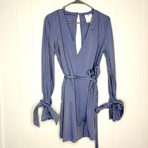 C/MEO Collective Shirt Dress Tie Wrap Blue V Neck Mini Women’s Size Medium